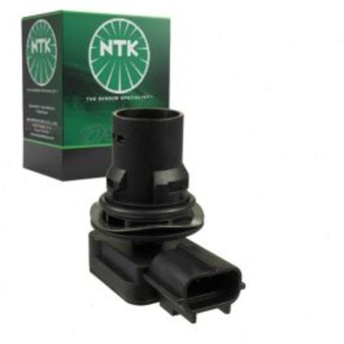 NTK Fuel Tank Pressure Sensor for 1996 Ford Thunderbird 3.8L 4.6L V6 V8